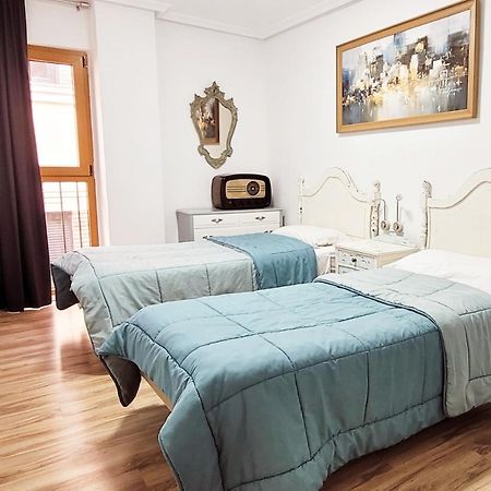Apartament Www Sanmartinplaza Es En El Corazon Del Casco Historico León Zewnętrze zdjęcie