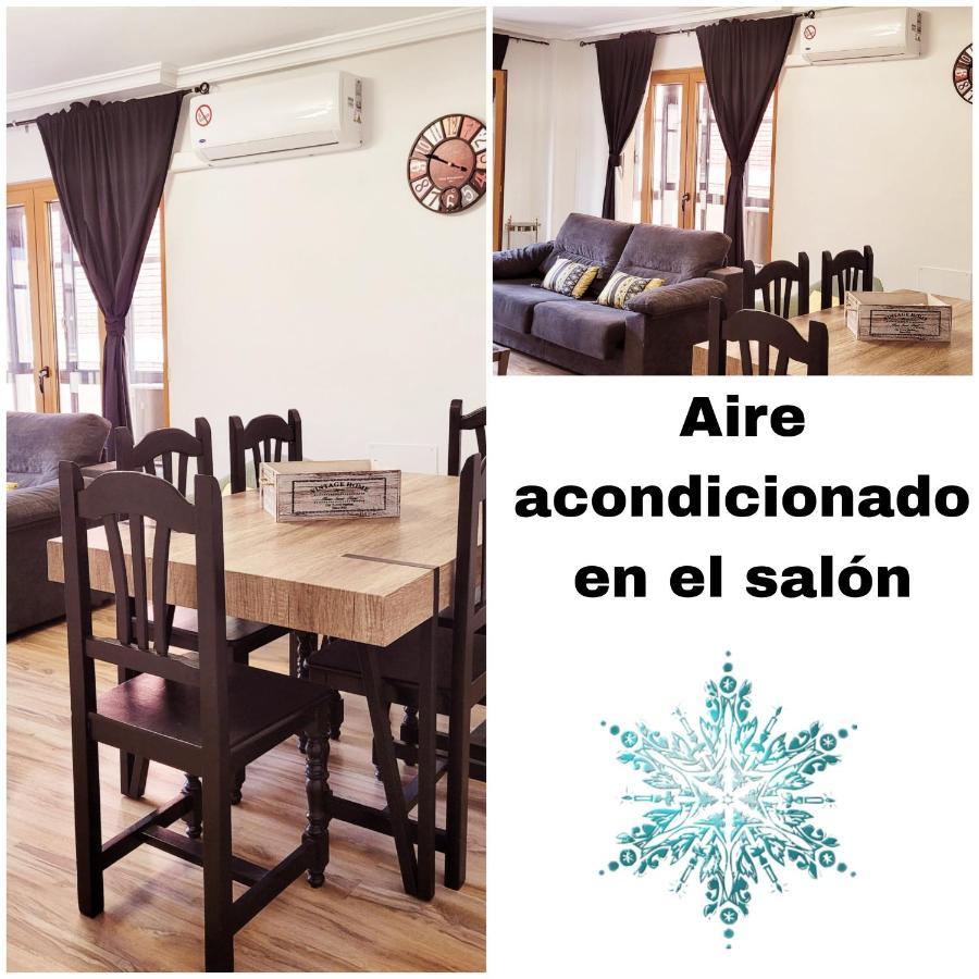 Apartament Www Sanmartinplaza Es En El Corazon Del Casco Historico León Zewnętrze zdjęcie